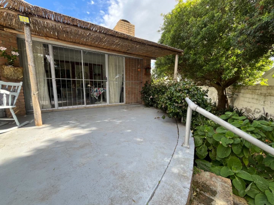 2 Bedroom Property for Sale in Fisherhaven Western Cape